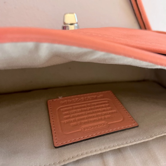 Coach Bag Coral Perforated Leather Penelope Shoulder Purse - Picture 2 of 5